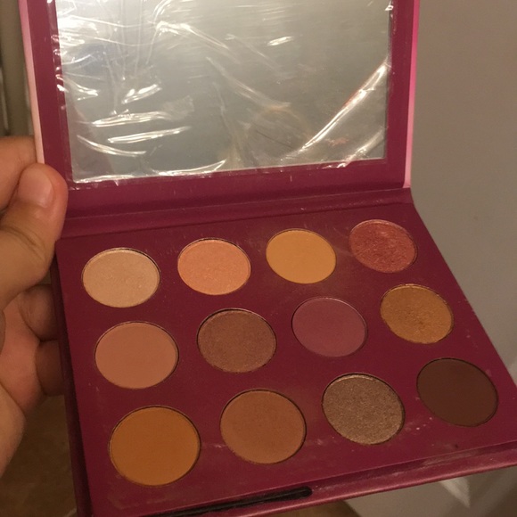 Colourpop eyeshadow palette! - Picture 2 of 5